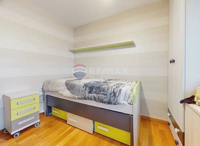 2 soverom Leilighet til salgs i Vigo med garasje - € 295 000 (Ref: 9762291)