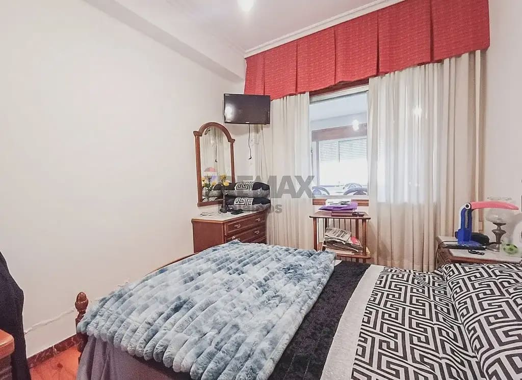 5 soverom Leilighet til salgs i A Caniza - € 159 000 (Ref: 9762292)