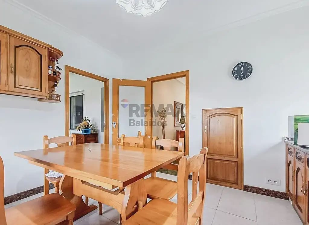 5 soverom Leilighet til salgs i A Caniza - € 159 000 (Ref: 9762292)