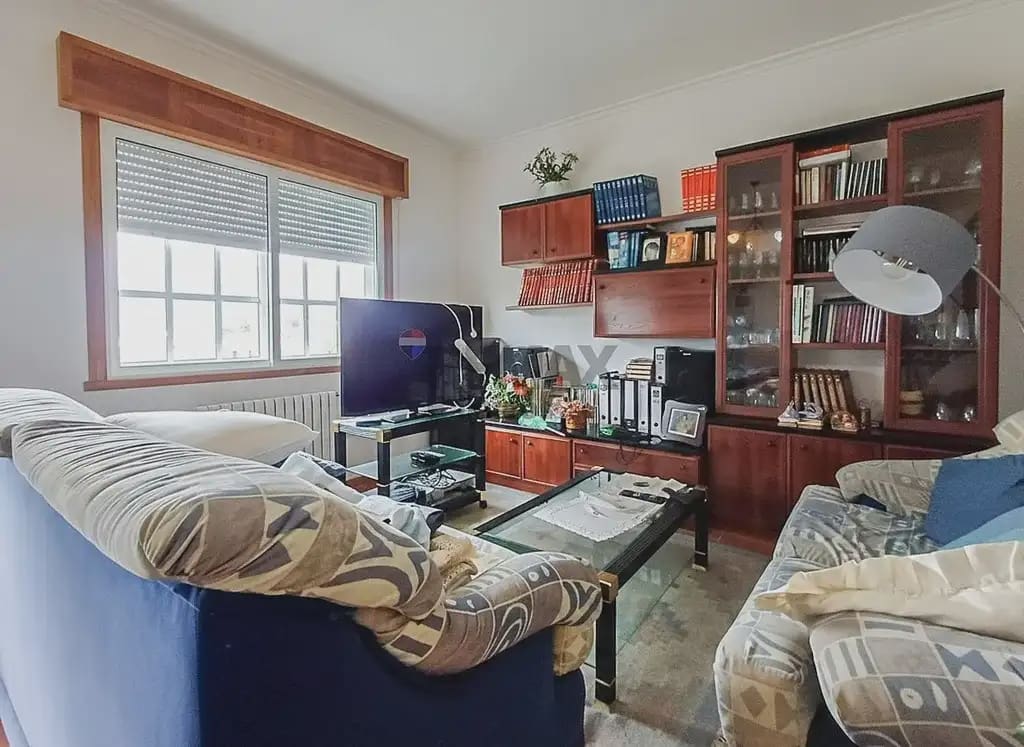 5 soverom Leilighet til salgs i A Caniza - € 159 000 (Ref: 9762292)