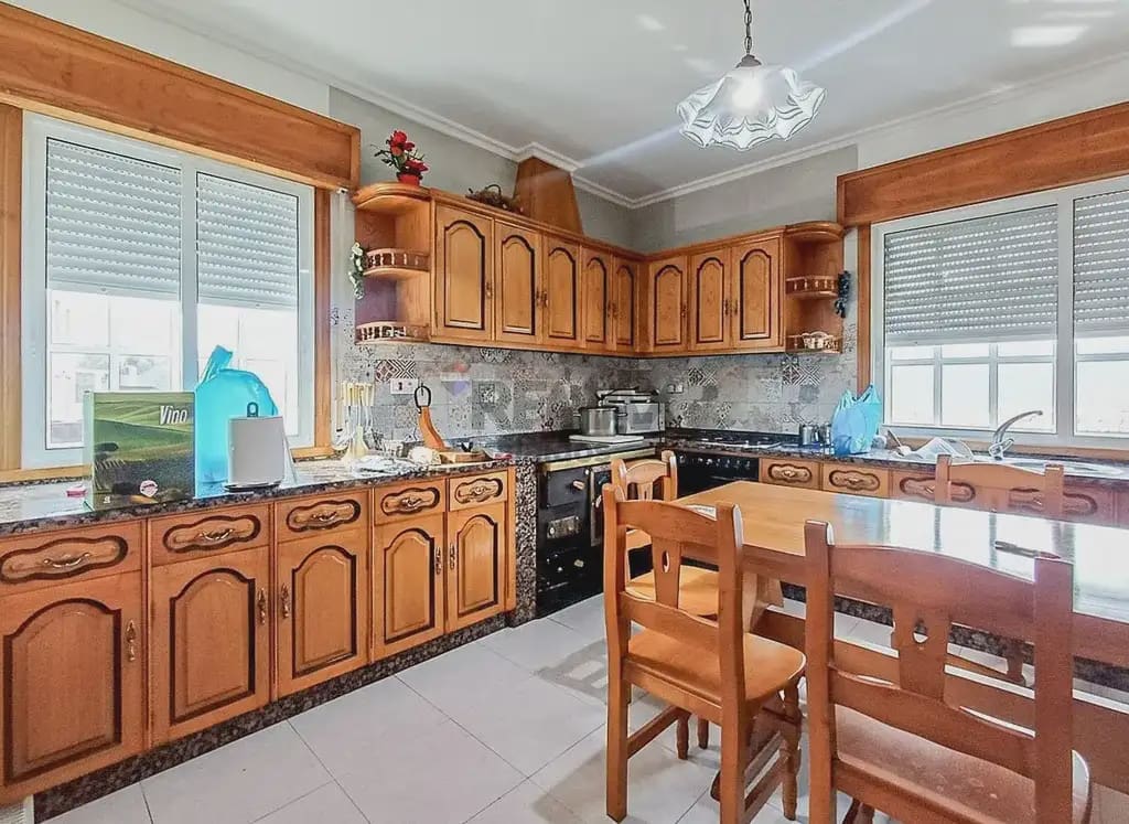 5 soverom Leilighet til salgs i A Caniza - € 159 000 (Ref: 9762292)