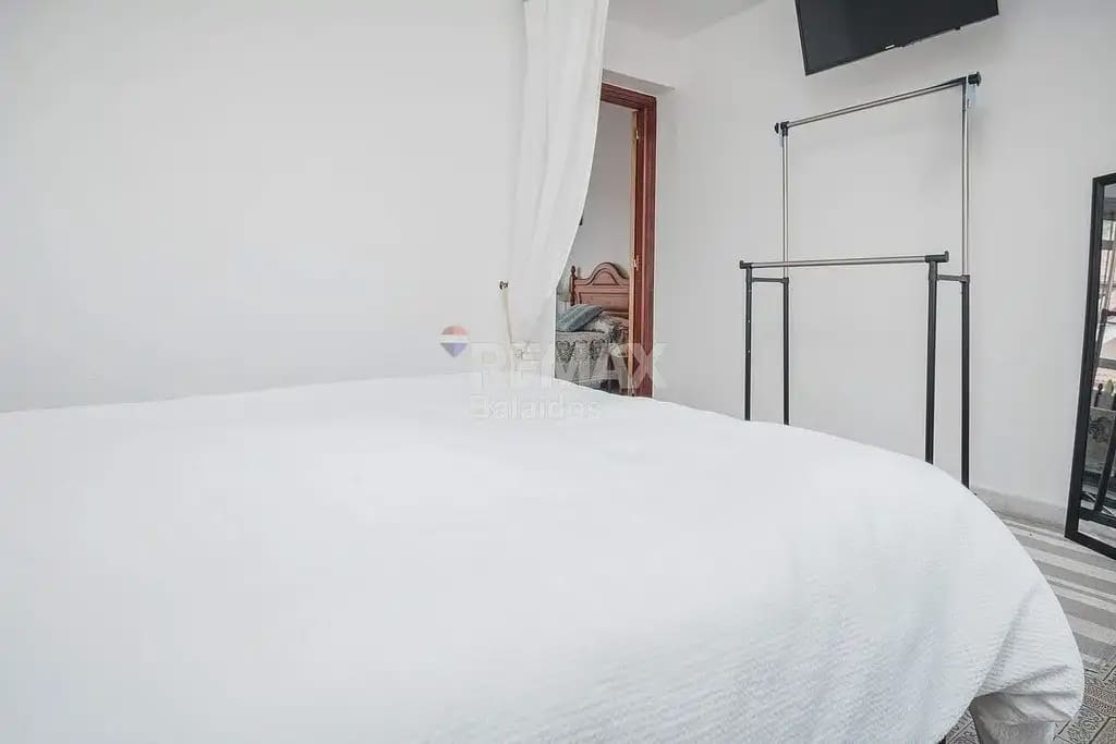 7 slaapkamer Villa te koop in A Pobra do Caraminal met garage - € 340.000 (Ref: 9762297)