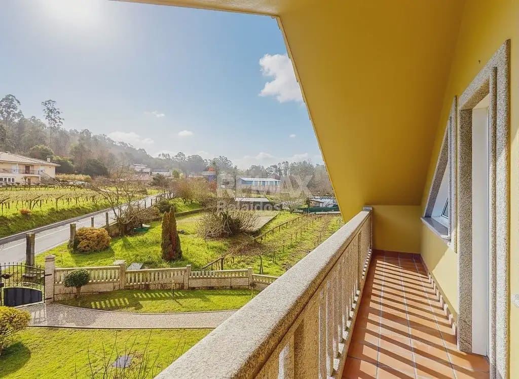 5 soverom Villa til salgs i Ponteareas med garasje - € 425 000 (Ref: 9762298)