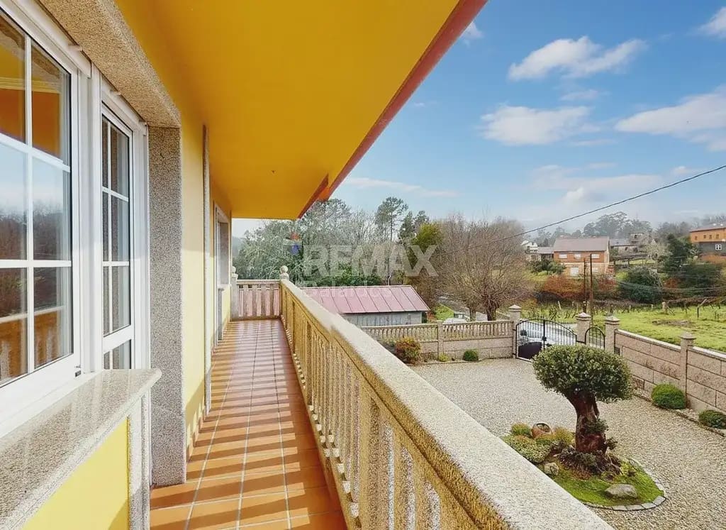 5 soverom Villa til salgs i Ponteareas med garasje - € 425 000 (Ref: 9762298)