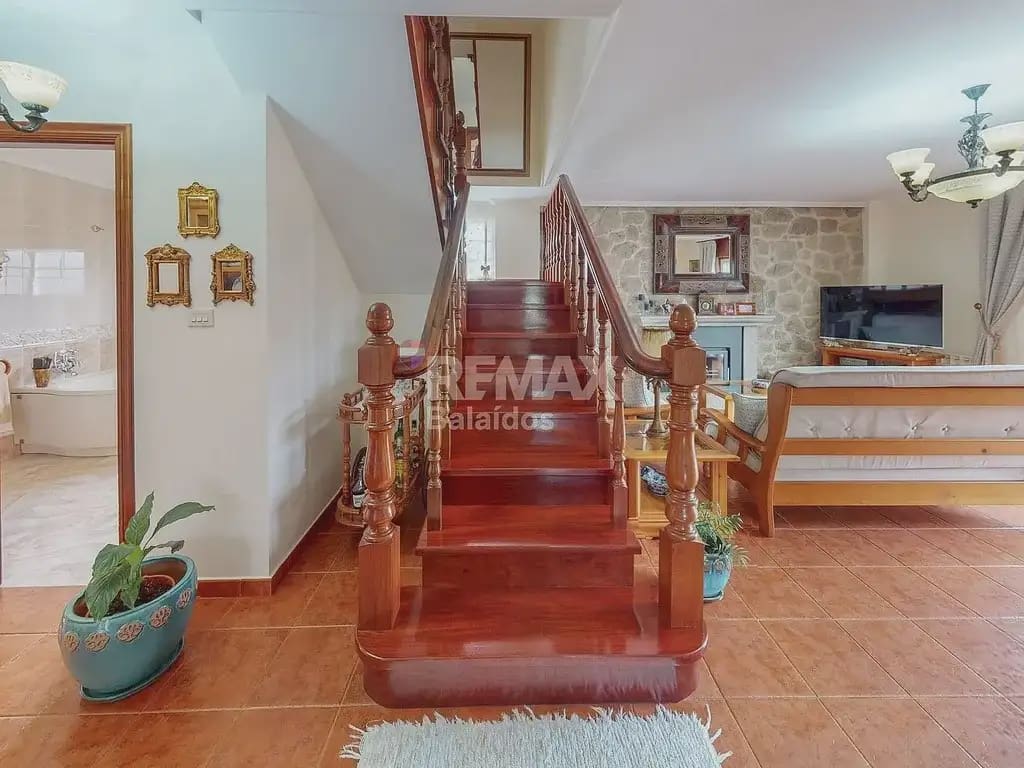 5 soverom Villa til salgs i Ponteareas med garasje - € 425 000 (Ref: 9762298)