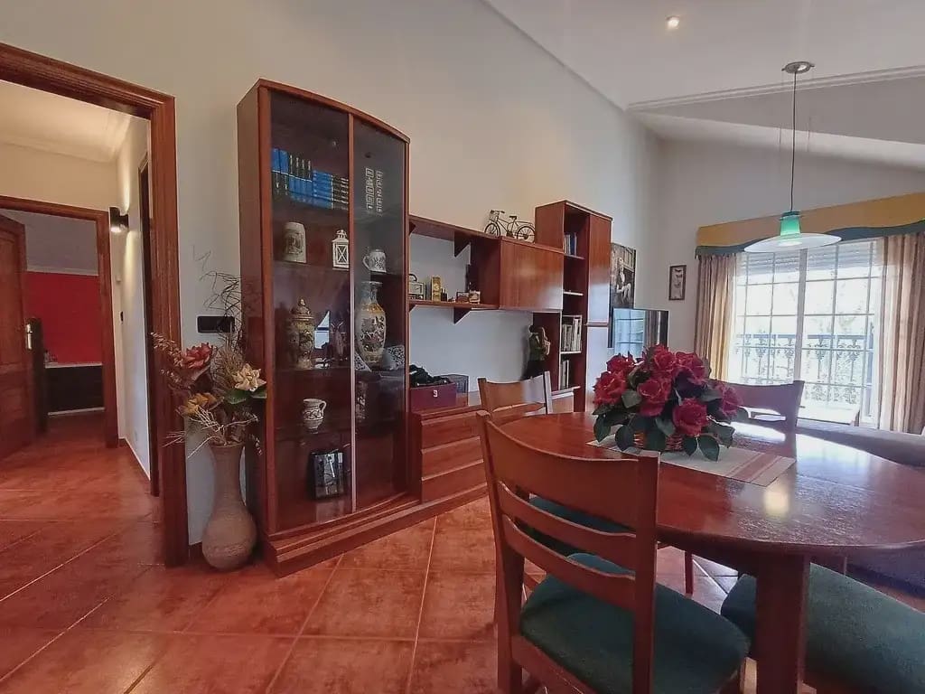 2 soverom Penthouse til salgs i A Caniza - € 99 000 (Ref: 9762302)