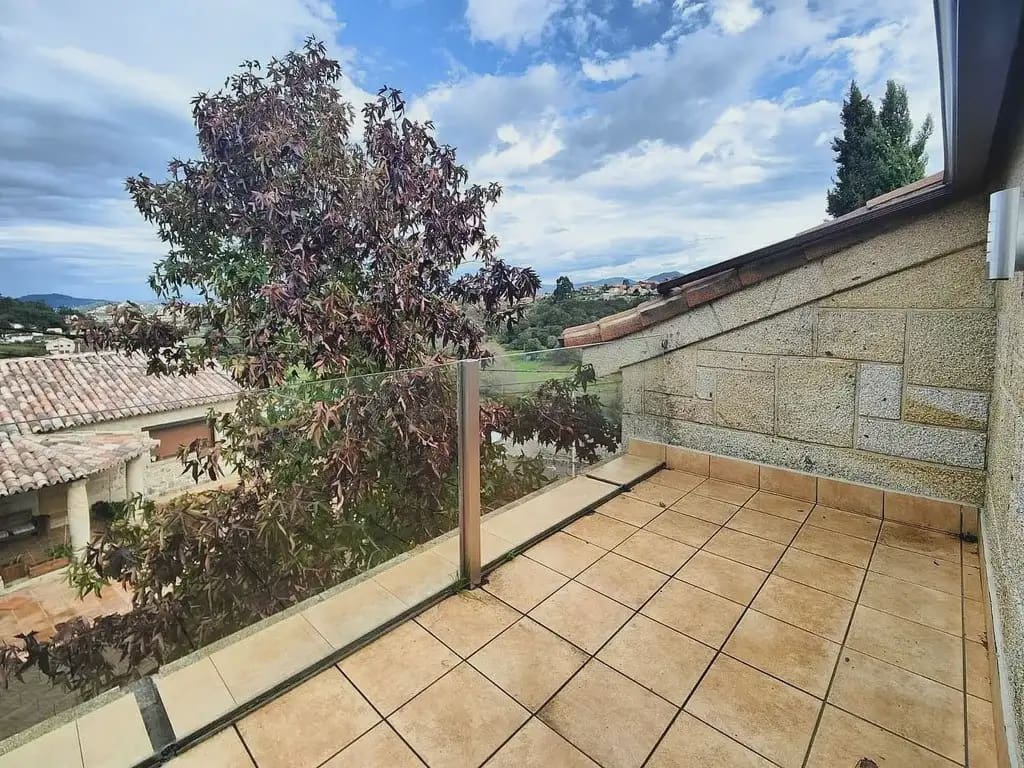 3 bedroom Villa for sale in Baiona with pool garage - € 430,000 (Ref: 9762304)