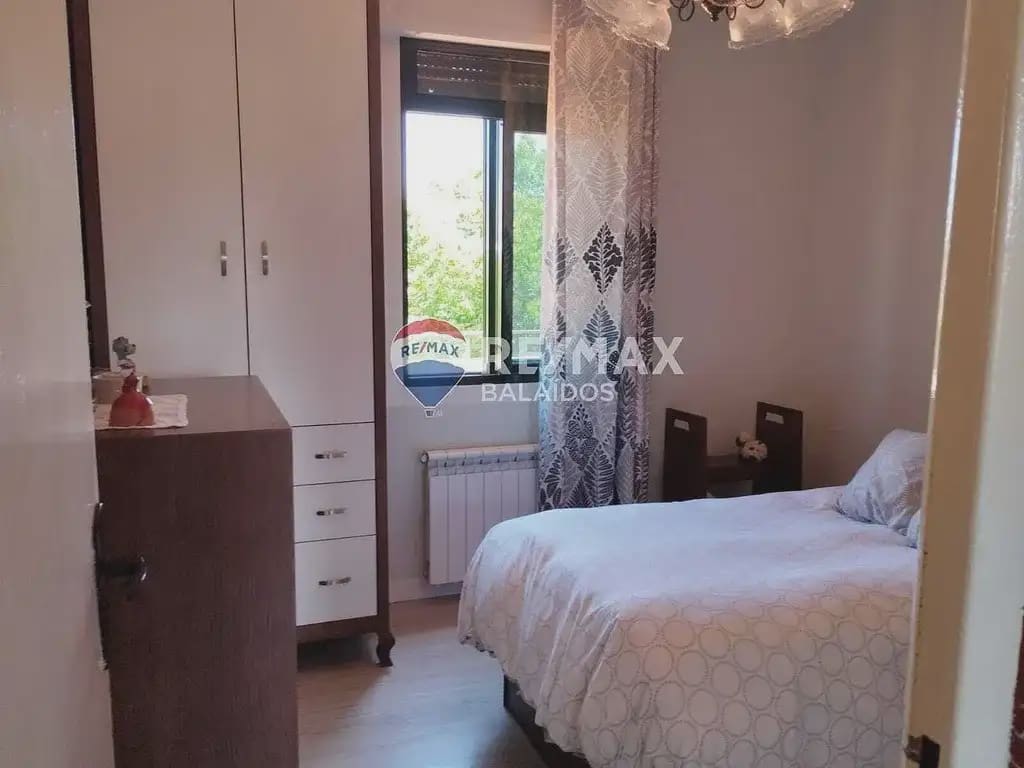 3 soverom Villa til salgs i Tui med garasje - € 250 000 (Ref: 9762305)