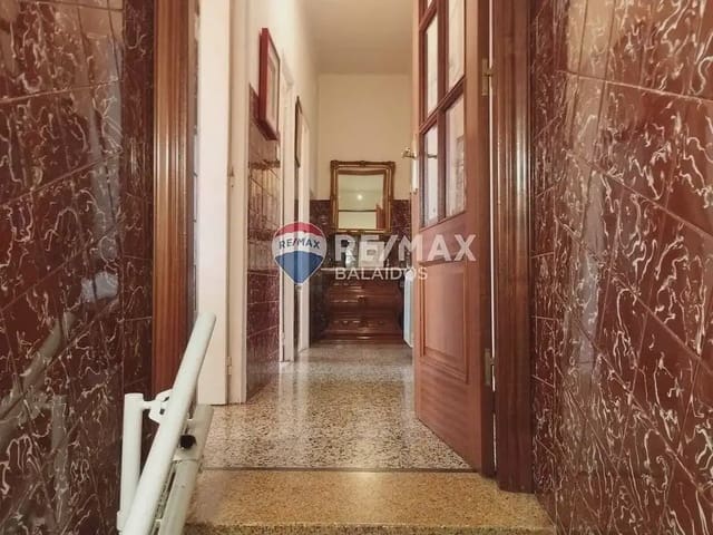 3 soverom Villa til salgs i Tui med garasje - € 250 000 (Ref: 9762305)