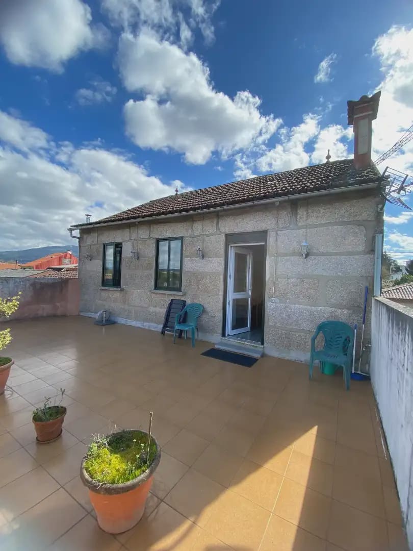 3 soverom Villa til salgs i Tui med garasje - € 250 000 (Ref: 9762305)