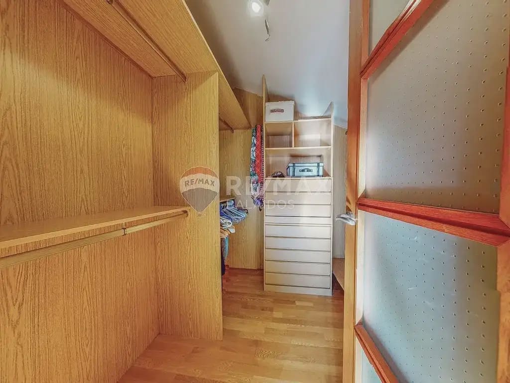 6 soverom Villa til salgs i Tui med svømmebasseng garasje - € 570 000 (Ref: 9762306)