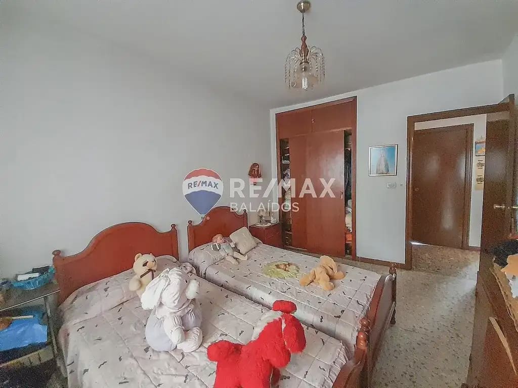 4 soverom Villa til salgs i Ponteareas med garasje - € 250 000 (Ref: 9762307)