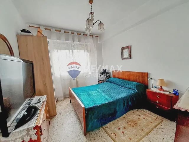 4 soverom Villa til salgs i Ponteareas med garasje - € 250 000 (Ref: 9762307)