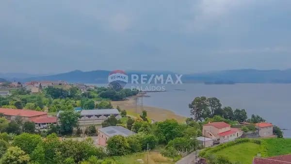 4 soverom Villa til salgs i Vilaboa med garasje - € 175 000 (Ref: 9762382)