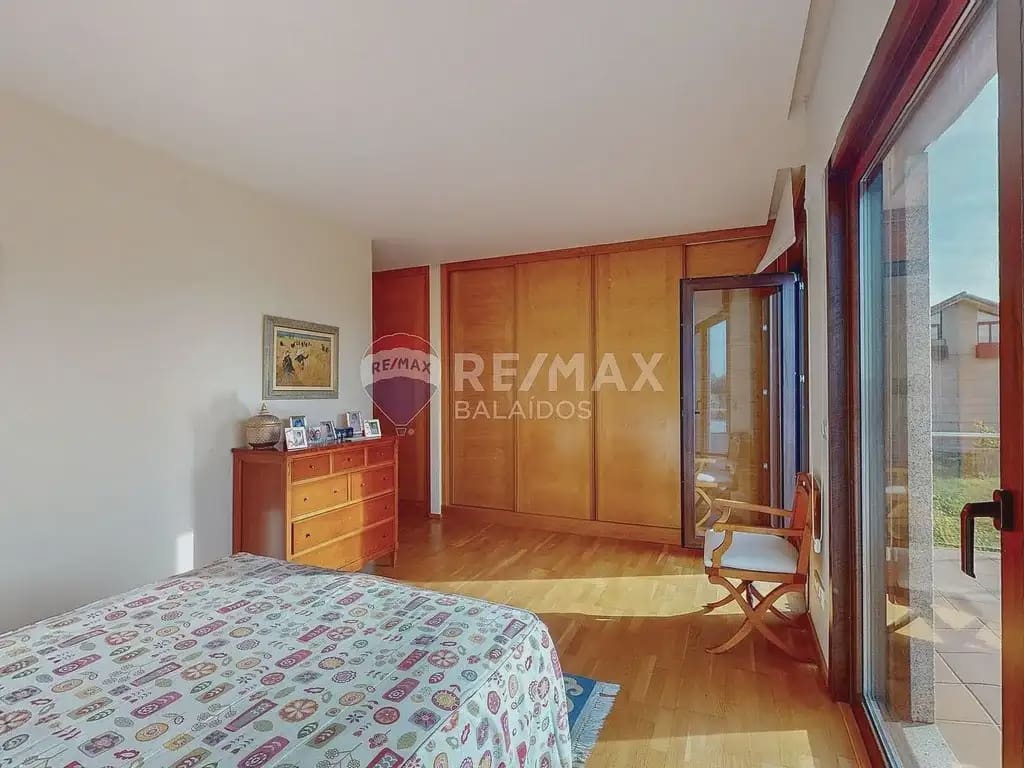 4 chambre Villa/Maison à vendre à Vigo avec piscine garage - 690 000 € (Ref: 9762386)