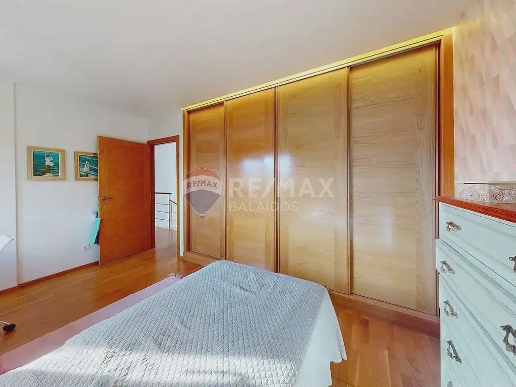4 chambre Villa/Maison à vendre à Vigo avec piscine garage - 690 000 € (Ref: 9762386)
