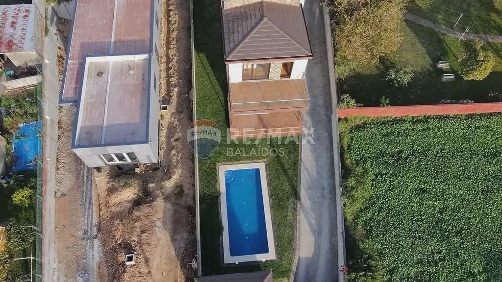 4 chambre Villa/Maison à vendre à Vigo avec piscine garage - 690 000 € (Ref: 9762386)