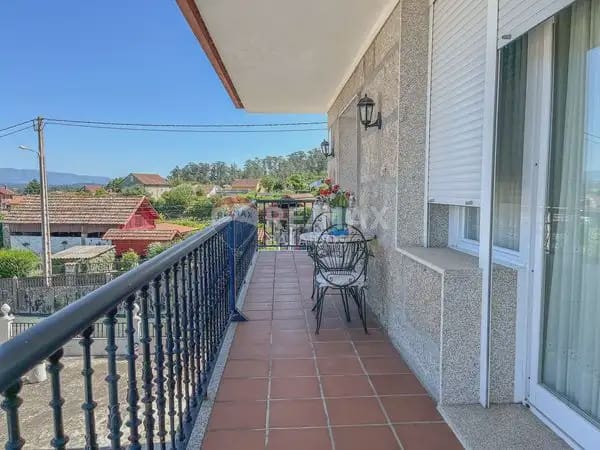 4 sovrum Finca/Hus på landet till salu i Ponteareas med garage - 270 000 € (Ref: 9762387)