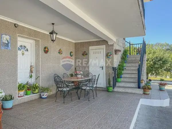 4 sovrum Finca/Hus på landet till salu i Ponteareas med garage - 270 000 € (Ref: 9762387)