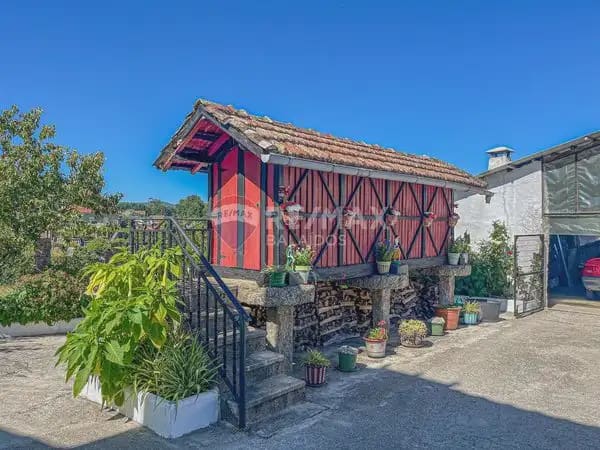 4 sovrum Finca/Hus på landet till salu i Ponteareas med garage - 270 000 € (Ref: 9762387)