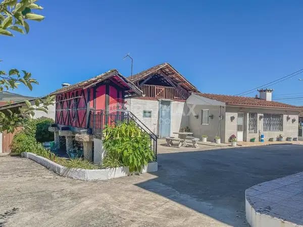 4 sovrum Finca/Hus på landet till salu i Ponteareas med garage - 270 000 € (Ref: 9762387)