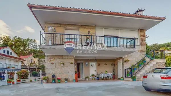 4 sovrum Finca/Hus på landet till salu i Ponteareas med garage - 270 000 € (Ref: 9762387)