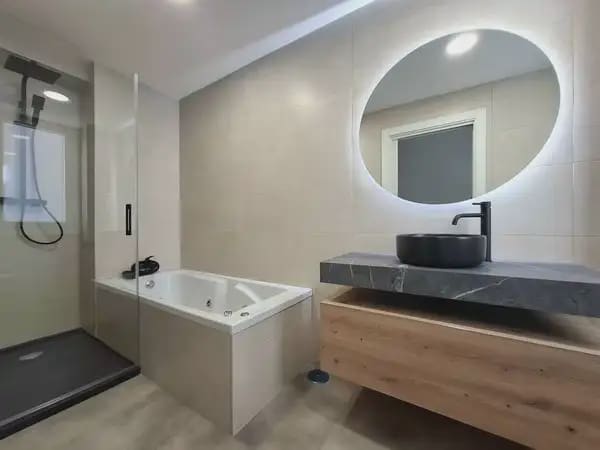 3 bedroom Flat for sale in Vigo - € 379,000 (Ref: 9762474)