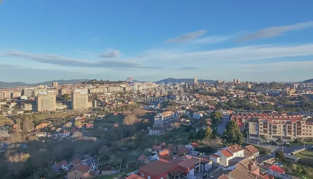 4 Zimmer Villa zu verkaufen in Vigo mit Garage - 570.000 € (Ref: 9762477)