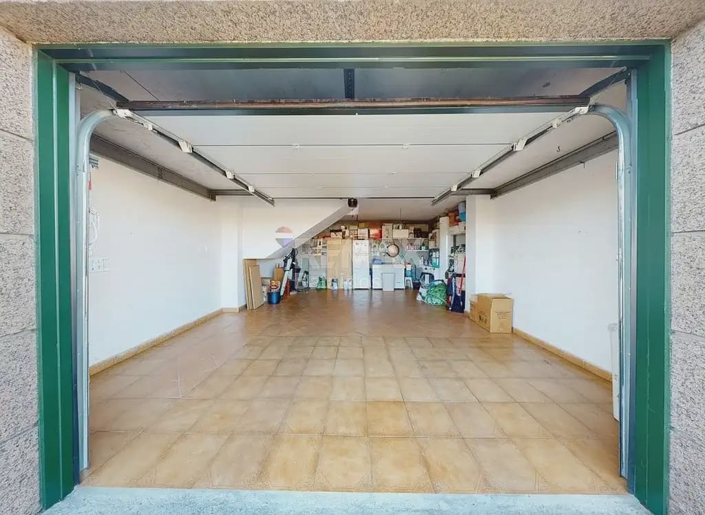 4 Zimmer Villa zu verkaufen in Vigo mit Garage - 570.000 € (Ref: 9762477)