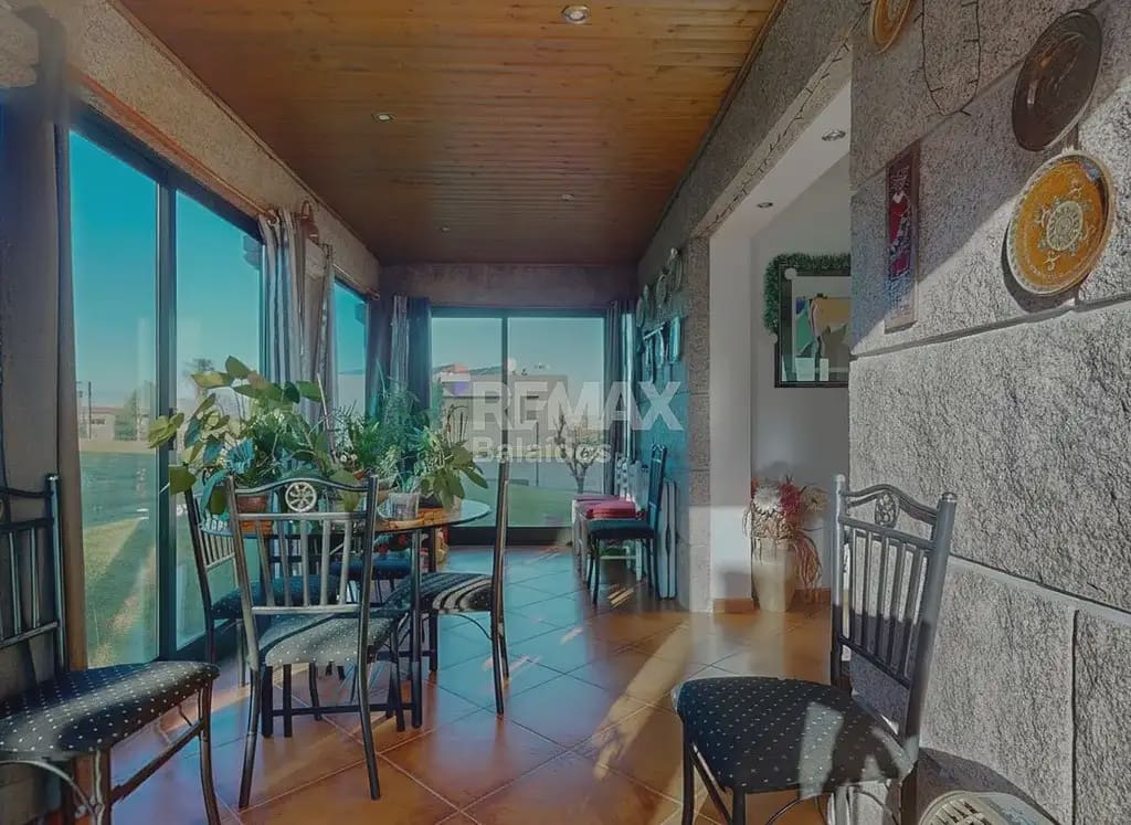 4 Zimmer Villa zu verkaufen in Vigo mit Garage - 570.000 € (Ref: 9762477)