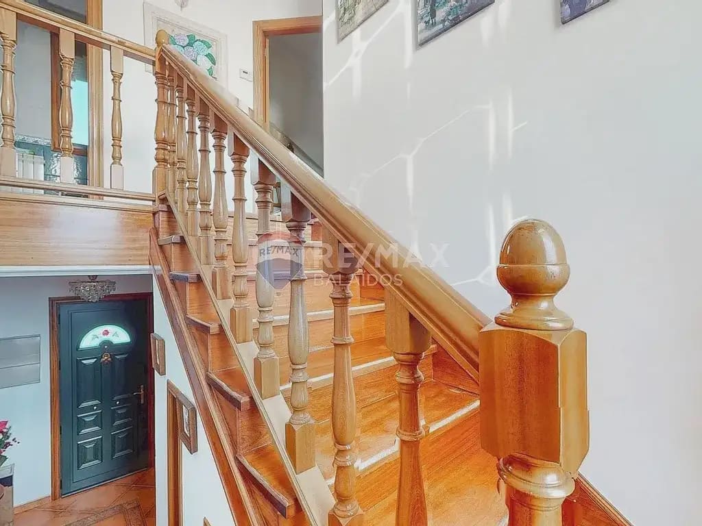 4 Zimmer Villa zu verkaufen in Vigo mit Garage - 570.000 € (Ref: 9762477)