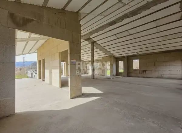 3 bedroom Villa for sale in O Porrino with garage - € 255,000 (Ref: 9762478)