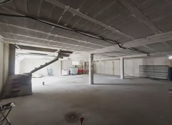 3 bedroom Villa for sale in O Porrino with garage - € 255,000 (Ref: 9762478)