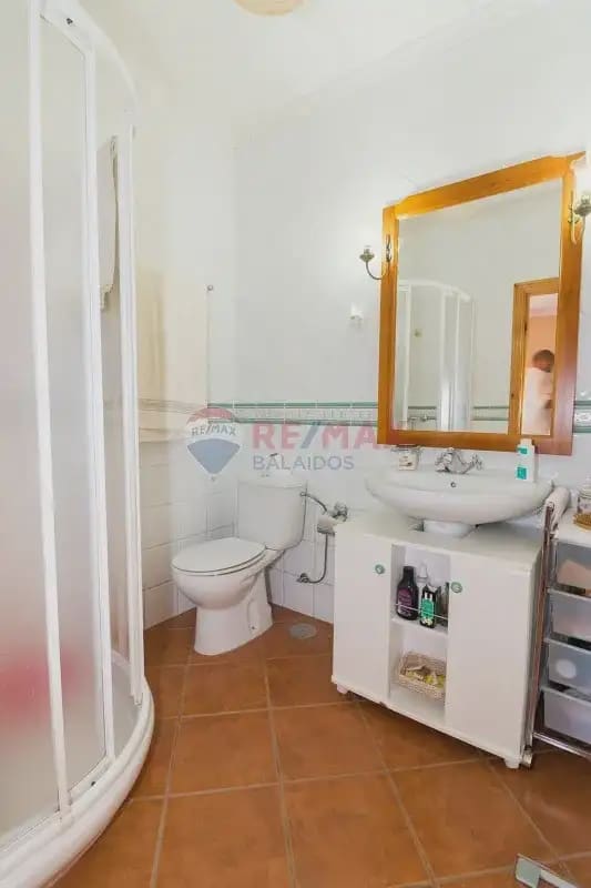 5 bedroom Villa for sale in As Neves with pool garage - € 295,000 (Ref: 9762479)