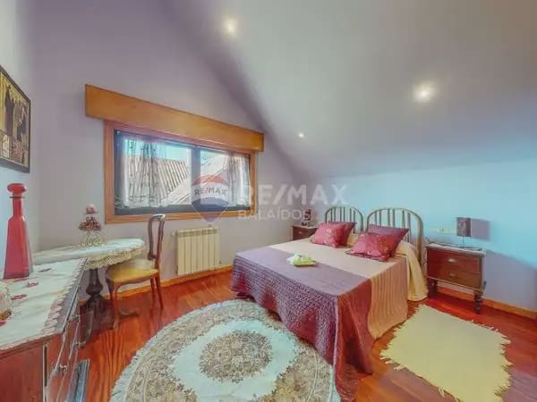 4 sypialnia Willa na sprzedaż w Gondomar z basenem garażem - 485 000 € (Ref: 9762480)