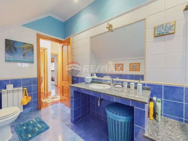 4 sypialnia Willa na sprzedaż w Gondomar z basenem garażem - 485 000 € (Ref: 9762480)