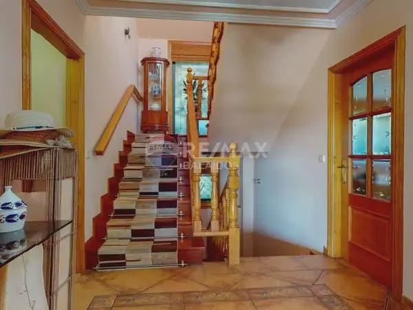 4 sypialnia Willa na sprzedaż w Gondomar z basenem garażem - 485 000 € (Ref: 9762480)