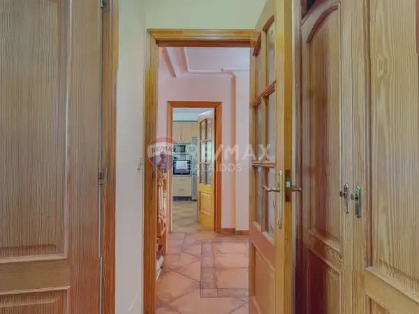 4 sypialnia Willa na sprzedaż w Gondomar z basenem garażem - 485 000 € (Ref: 9762480)