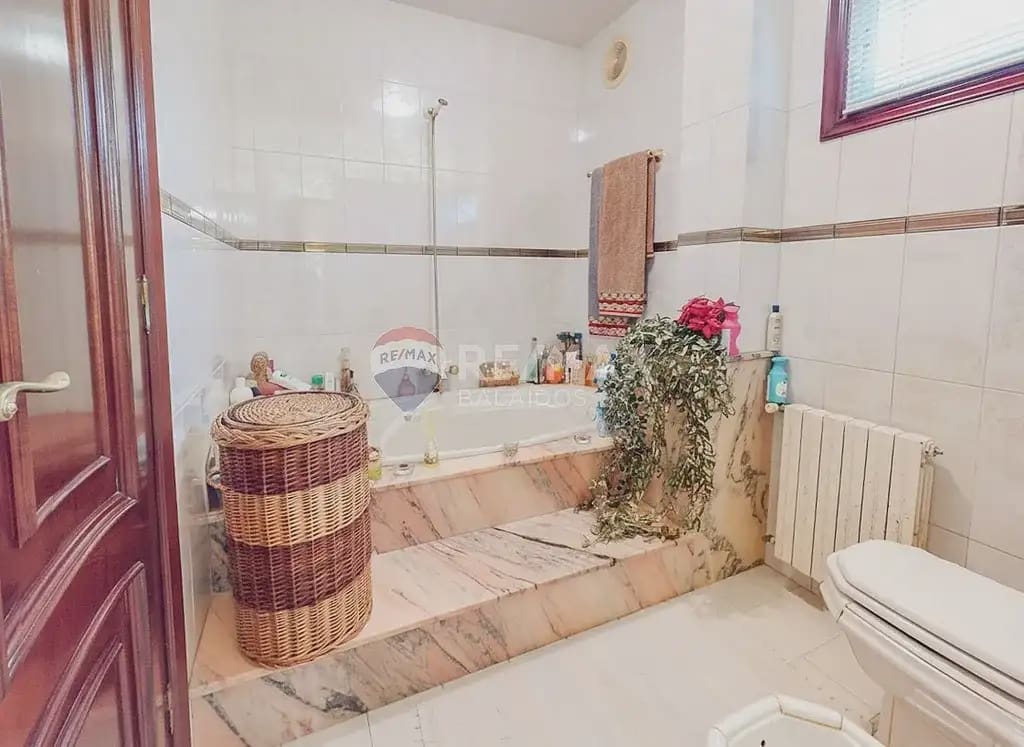 5 soverom Villa til salgs i Vigo med garasje - € 650 000 (Ref: 9762481)