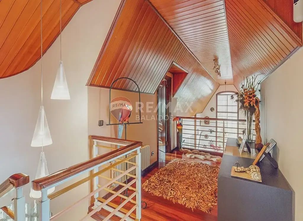 5 soverom Villa til salgs i Vigo med garasje - € 650 000 (Ref: 9762481)