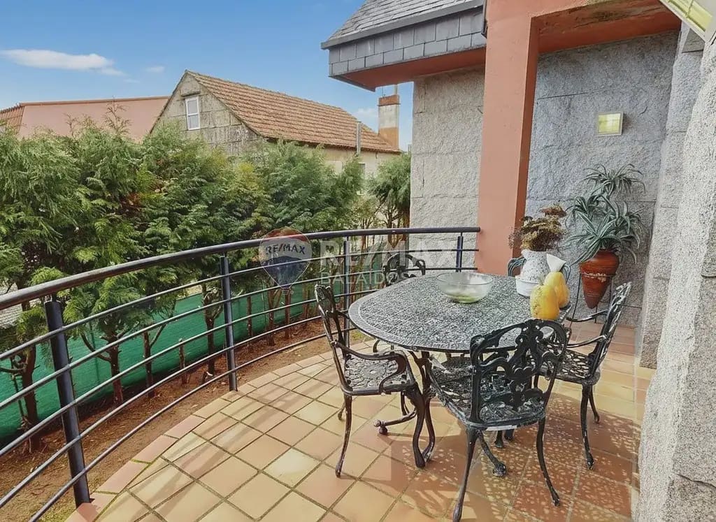 5 soverom Villa til salgs i Vigo med garasje - € 650 000 (Ref: 9762481)