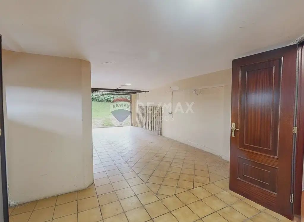 5 soverom Villa til salgs i Vigo med garasje - € 650 000 (Ref: 9762481)