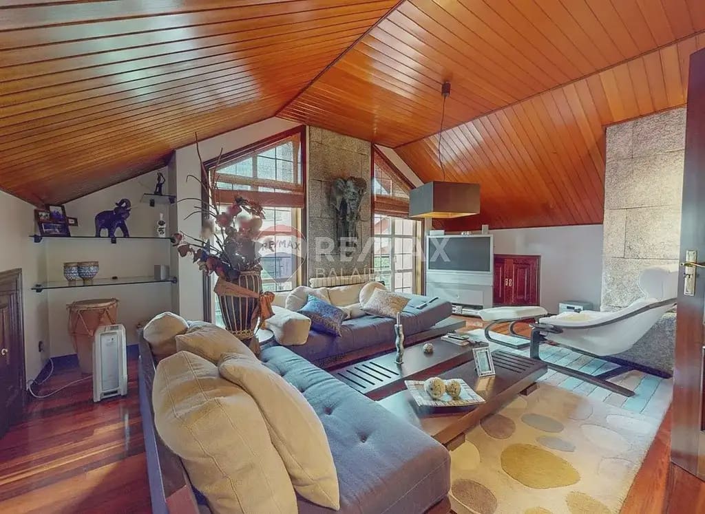 5 soverom Villa til salgs i Vigo med garasje - € 650 000 (Ref: 9762481)