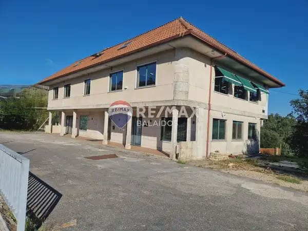 Commercieel te koop in Vigo - € 900.000 (Ref: 9763266)