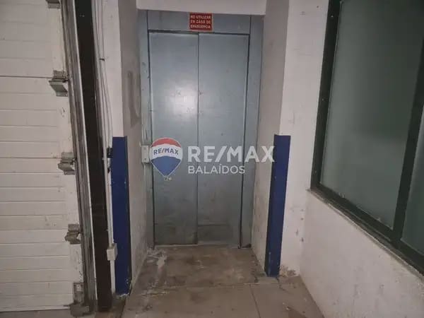 Commercieel te koop in Vigo - € 900.000 (Ref: 9763266)