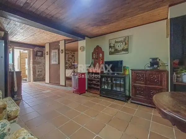 5 soverom Kjedet enebolig til salgs i O Rosal med svømmebasseng garasje - € 439 500 (Ref: 9763269)