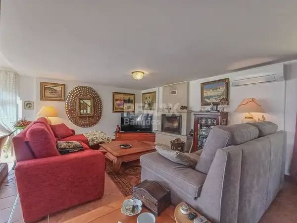 5 soverom Kjedet enebolig til salgs i O Rosal med svømmebasseng garasje - € 439 500 (Ref: 9763269)