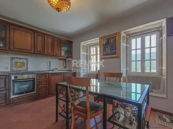 5 soverom Kjedet enebolig til salgs i O Rosal med svømmebasseng garasje - € 439 500 (Ref: 9763269)