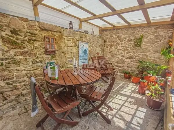 5 soverom Kjedet enebolig til salgs i O Rosal med svømmebasseng garasje - € 439 500 (Ref: 9763269)