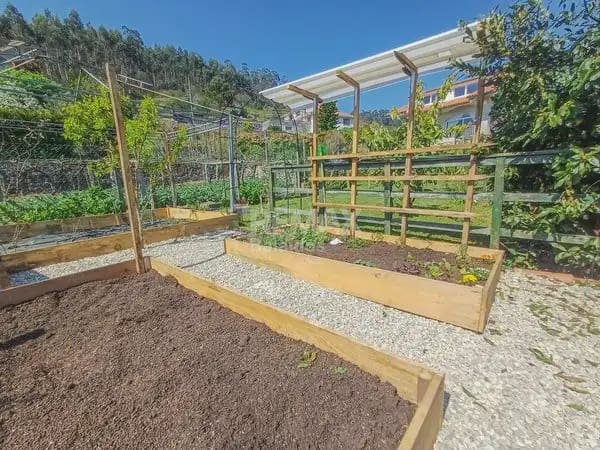 5 soverom Kjedet enebolig til salgs i O Rosal med svømmebasseng garasje - € 439 500 (Ref: 9763269)